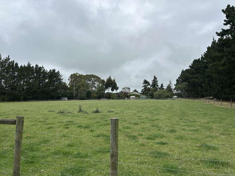 986 Selwyn Road Burnham_26