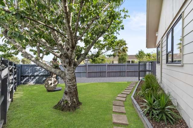 1/20 Glenhaven Place Te Atatu Peninsula_1