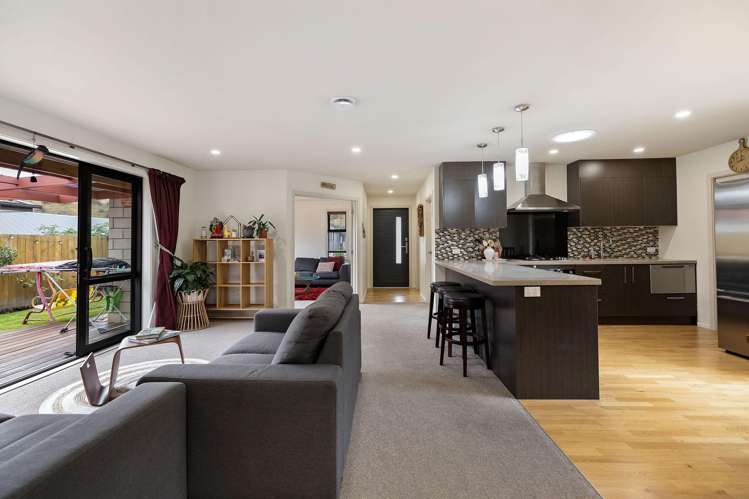 81 Risinghurst Terrace Lower Shotover_2