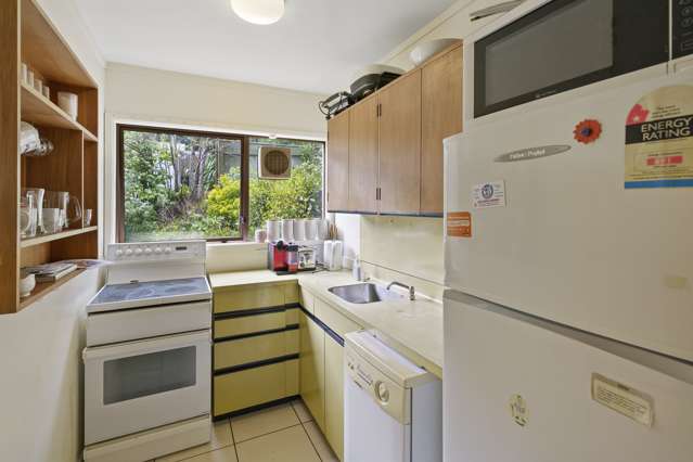 3/249 Muritai Road Eastbourne_3