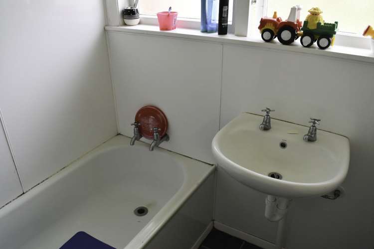 24 Roslyn Street Taumarunui_5