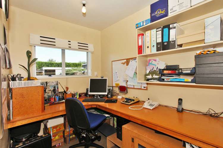 390 Birchs Road Lincoln_26