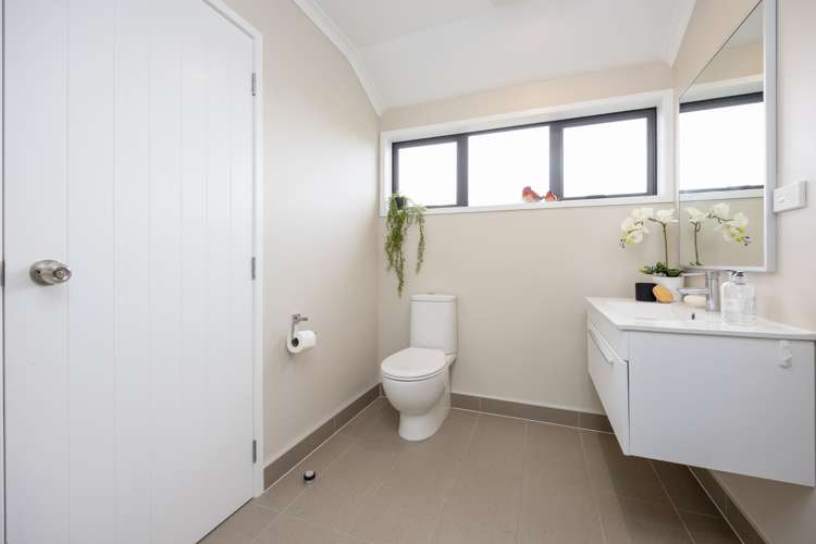 24 Buccaneer Court Gulf Harbour_17