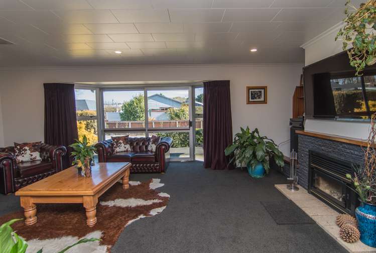 14 Meehan Place Makikihi_3