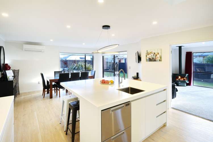 43 Anglesea Avenue Parklands_7