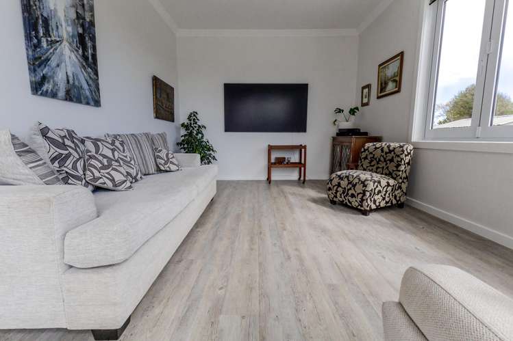 83 Hall Street Hokitika_10