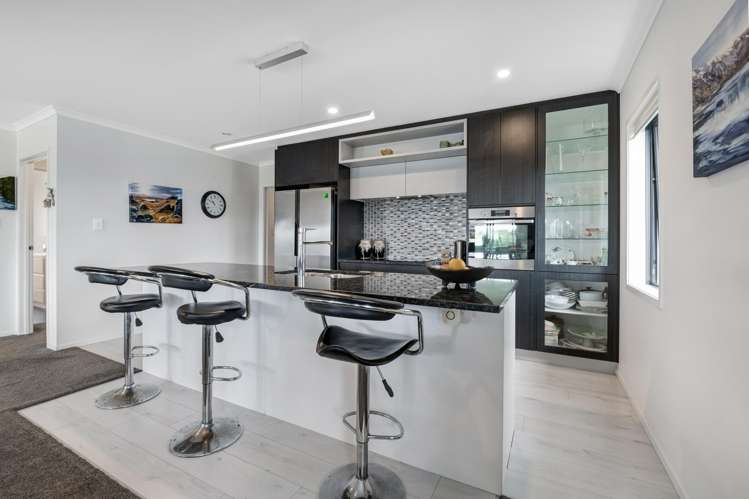 7 Moffat Road Red Beach_4