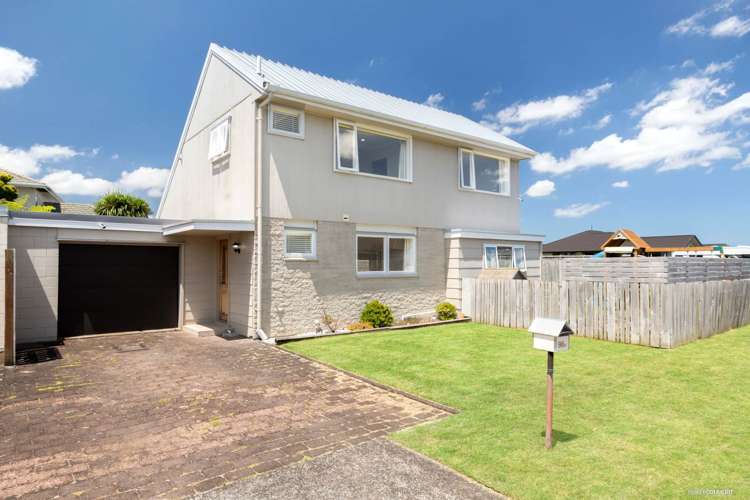 96B Racecourse Road_5