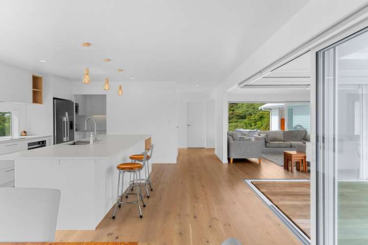 24 Waterman Drive Langs Beach_9