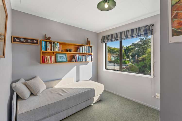 4 Moana Street Otaki Beach_18