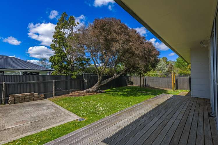 52A Somerset Crescent Highbury_10