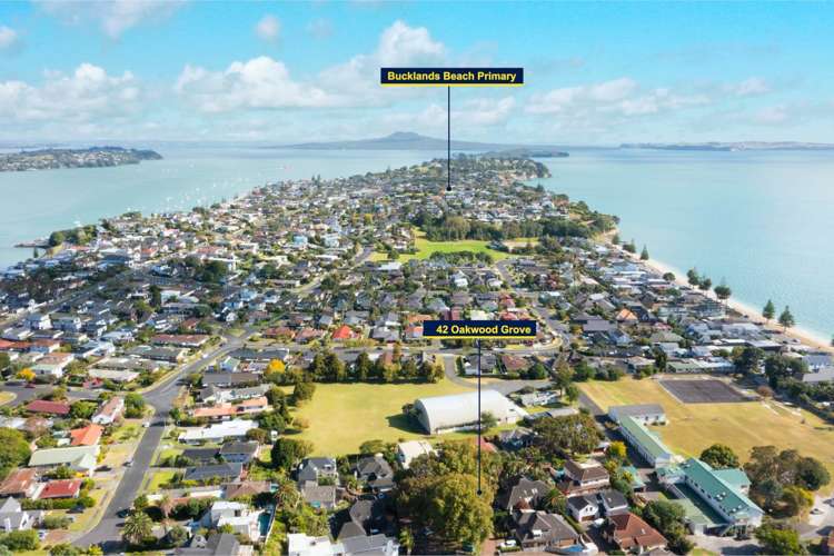 42 Oakwood Grove Eastern Beach_26