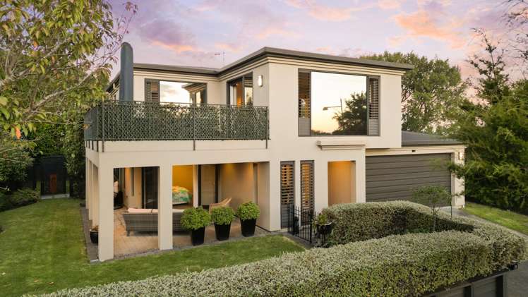 9 Bishopsworth Way_0