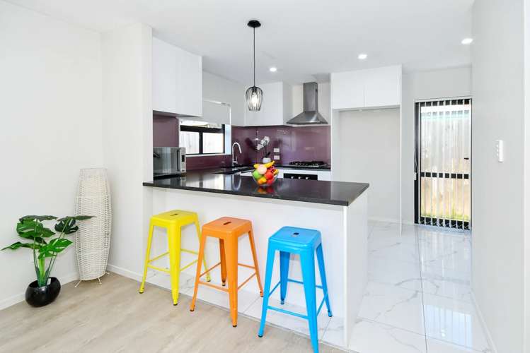 9D Garth Place Manurewa_2
