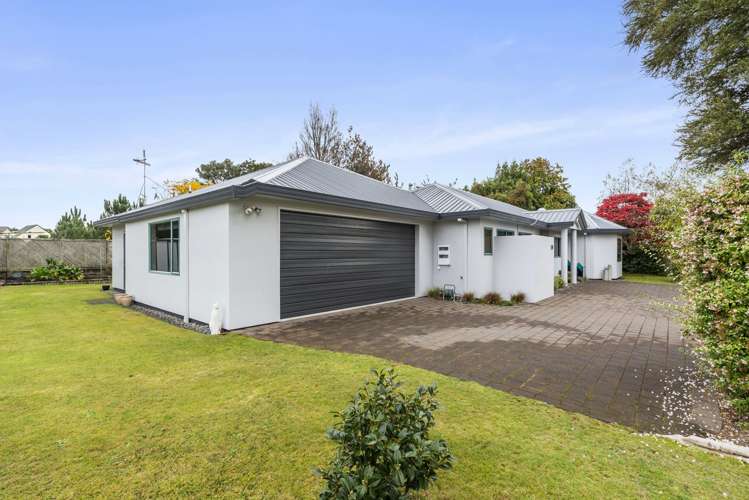 18 Robinson Terrace Rangatira Park_19