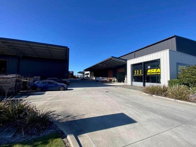 11/8 Islington Avenue Islington_3