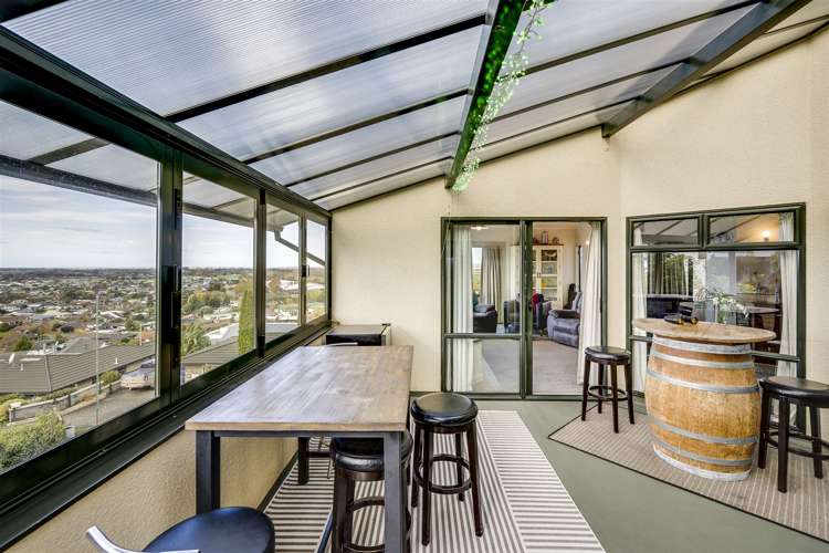 89a Churchill Drive Taradale_12