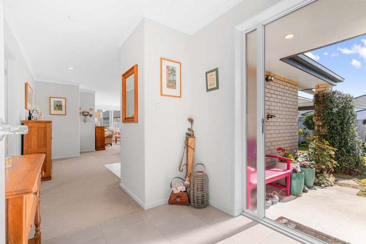 22 Kowi Lakes Drive One Tree Point_5