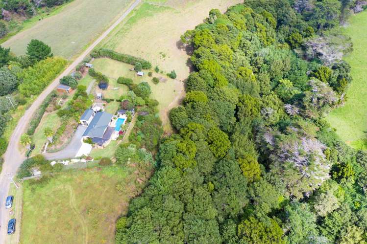 208 Craig Road Pollok_19