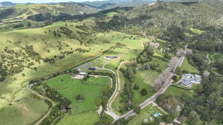 387 Wentworth Valley Road Whangamata_12