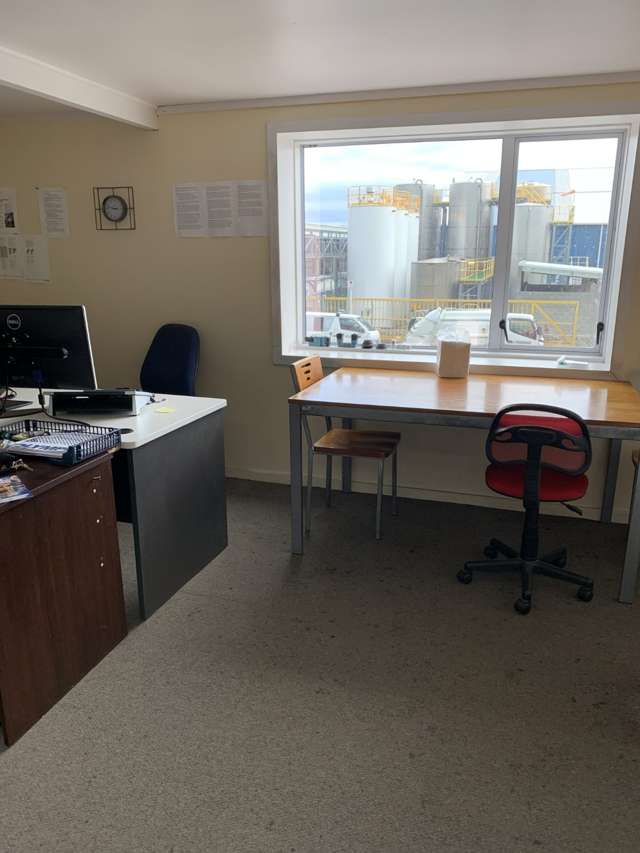 182 Gracefield Road Gracefield_1