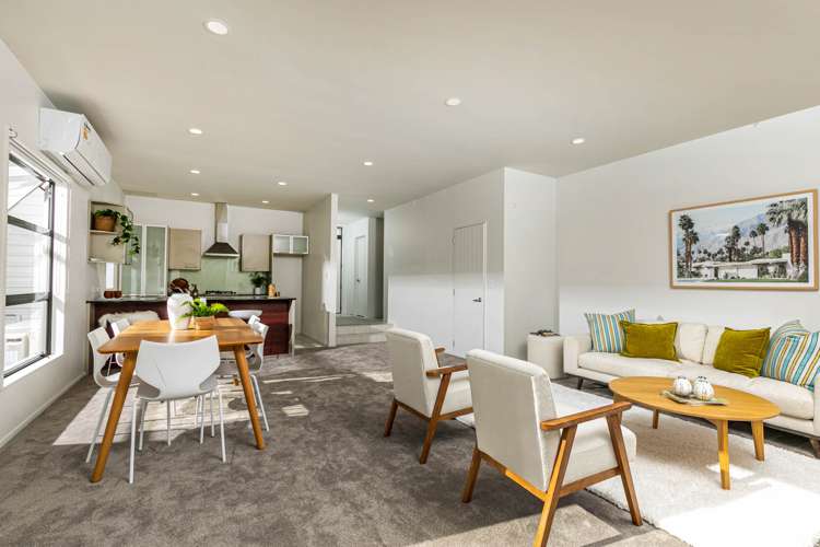 11/40 Scarlet Oak Drive Schnapper Rock_8