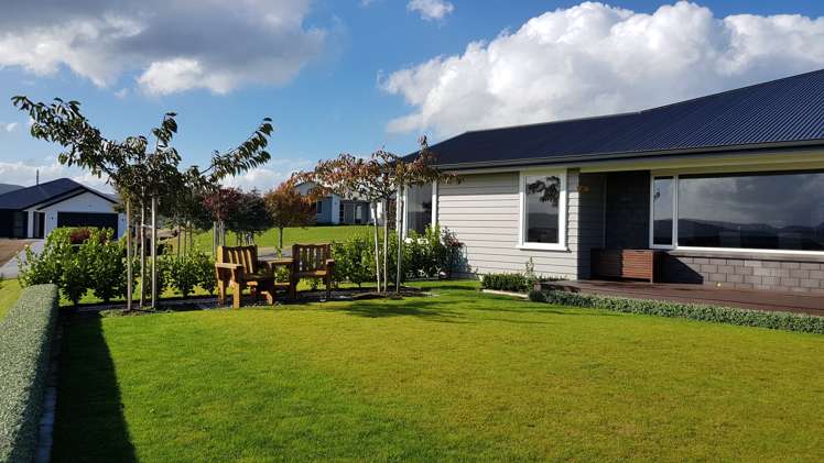 9 Peregrine Place Kinloch_3