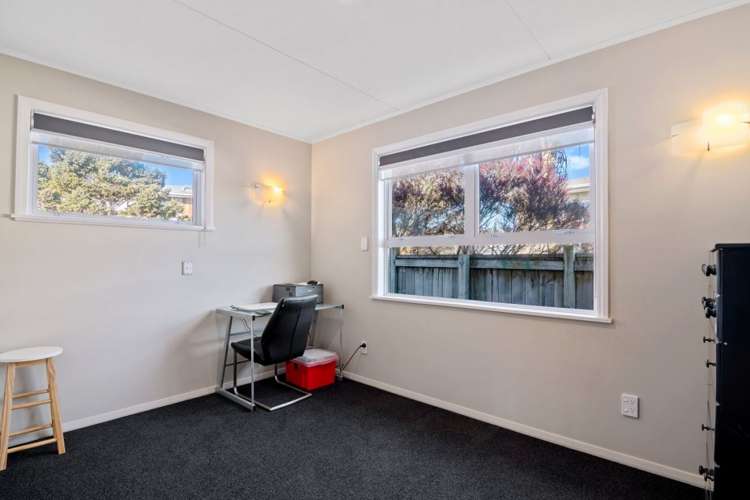 8 Derby Street Stoke_17