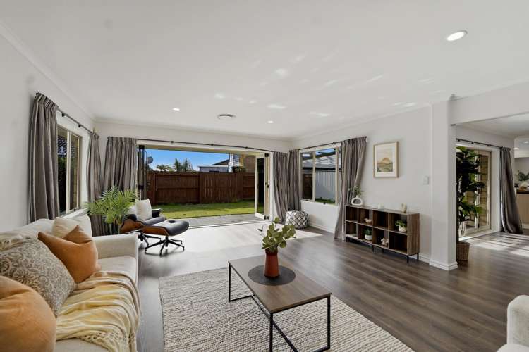 17 Blossom Grove Papamoa_3