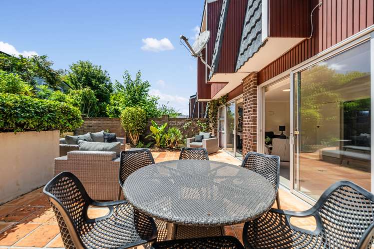 3/32 Lochiel Road Remuera_5