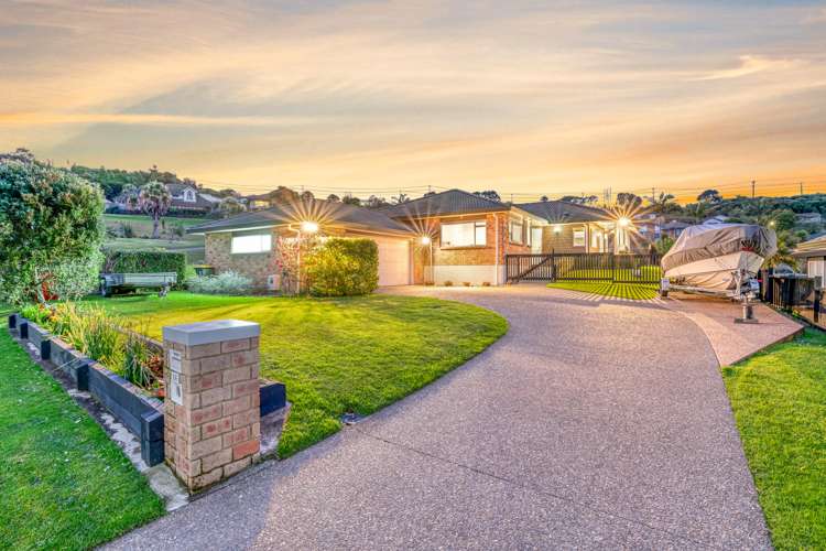 14 Astor Place Orewa_31