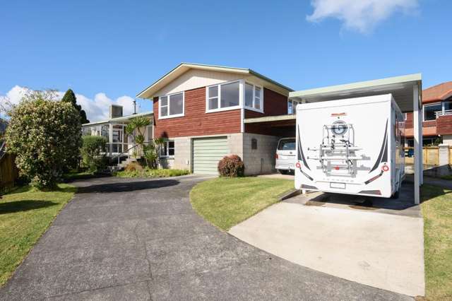 55 Smiths Road Matua_1