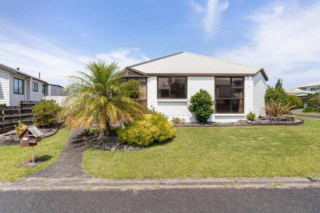 105 Everitt Crescent Whangamata_4