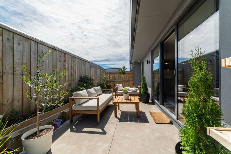 101 and 101A Jack Hanley Drive Jack's Point_9