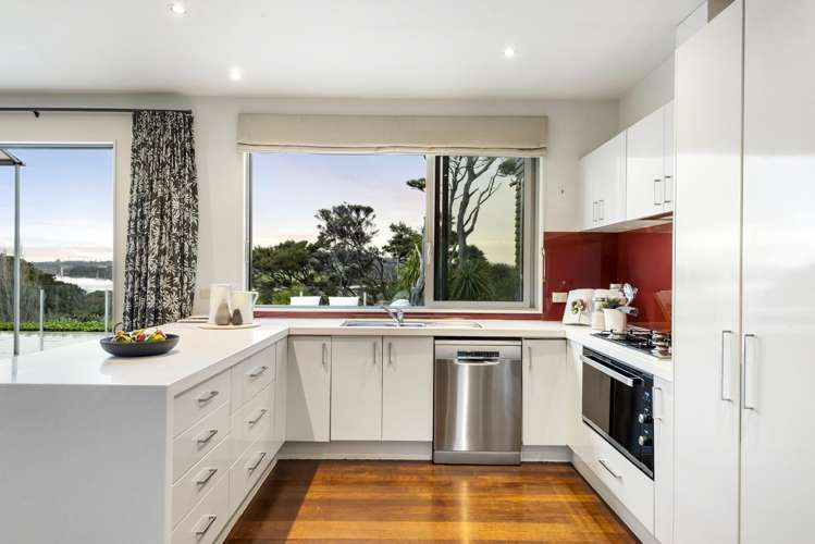 26 Matheson Road Red Beach_11