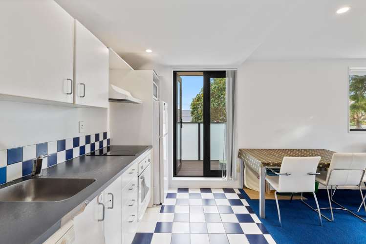 2A/250 Richmond Road_3