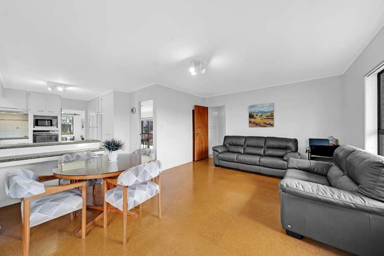9 Palomino Drive Henderson_10