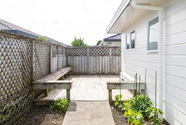 17/690 Gladstone Road Te Hapara_1