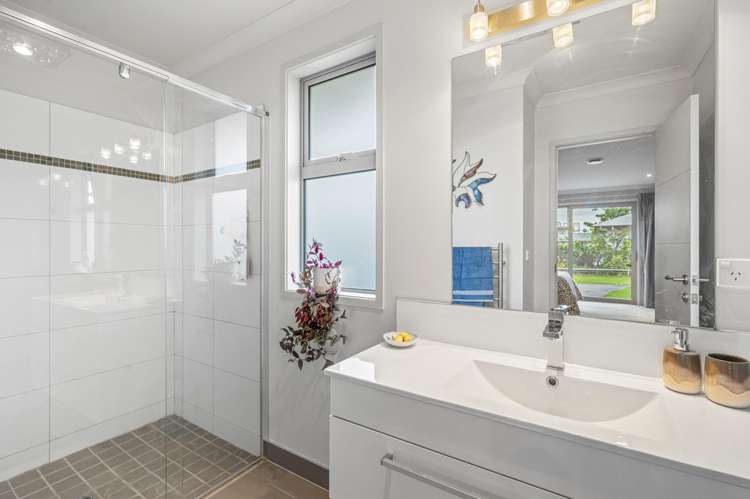 5 Begley Place Frimley_11