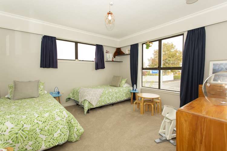 110 Middle Road Allenton_10