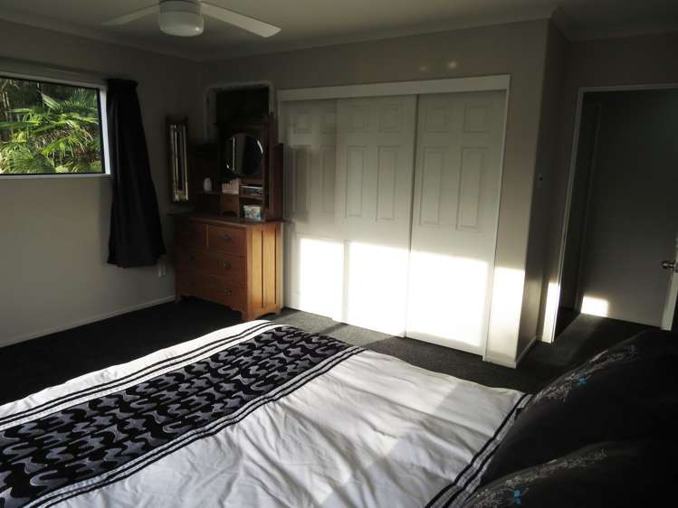 6 Dippie Place Kawerau_18