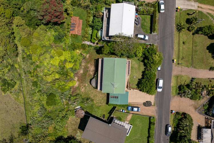 33 Tahatai Road Oneroa_18