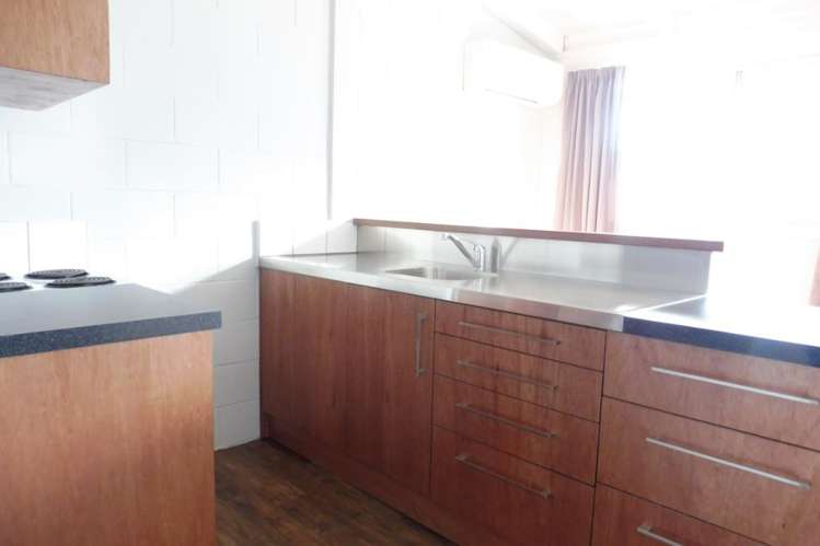 4/71 Hunterbrown Street 2120_2