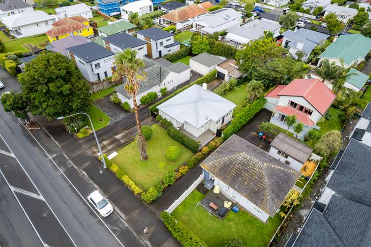 119 Point Chevalier Road Point Chevalier_16