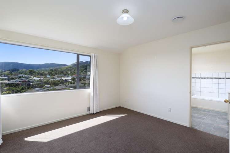 18 Olympus Way Richmond_7