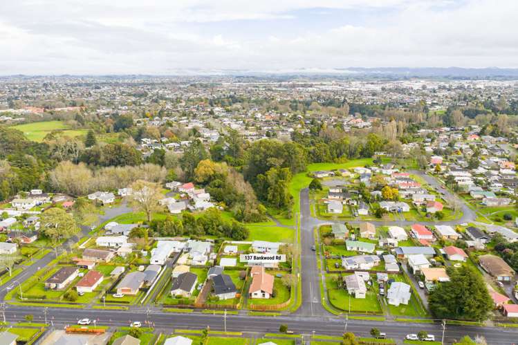 137 Bankwood Road Chartwell_24