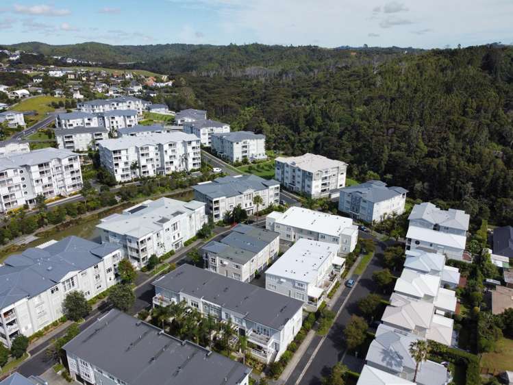 36 Parkside Drive Orewa_38