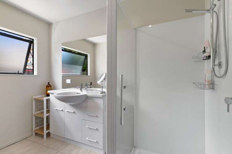 8a Amber Close Arthurs Point_8