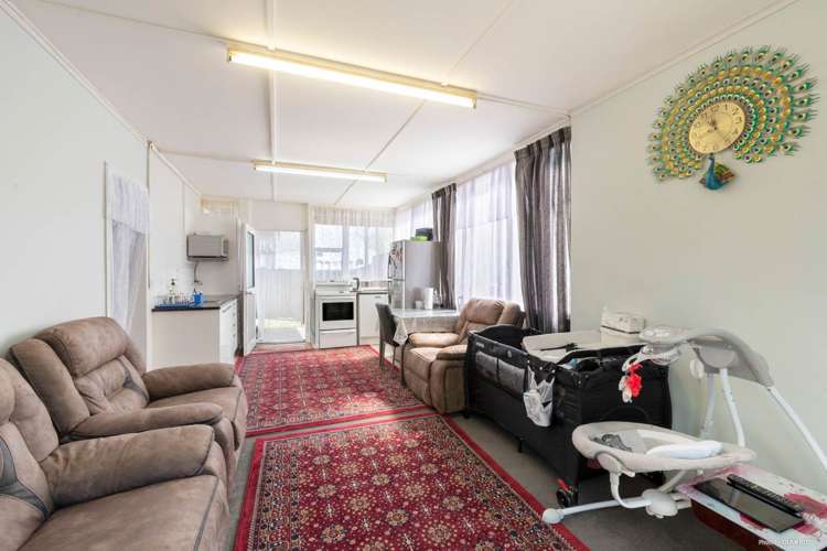 207a Hillsborough Road Hillsborough_10