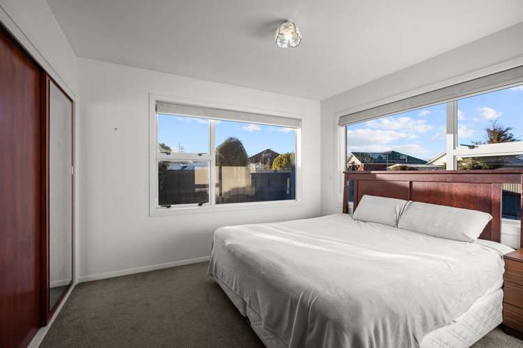 12 Springmead Place_5